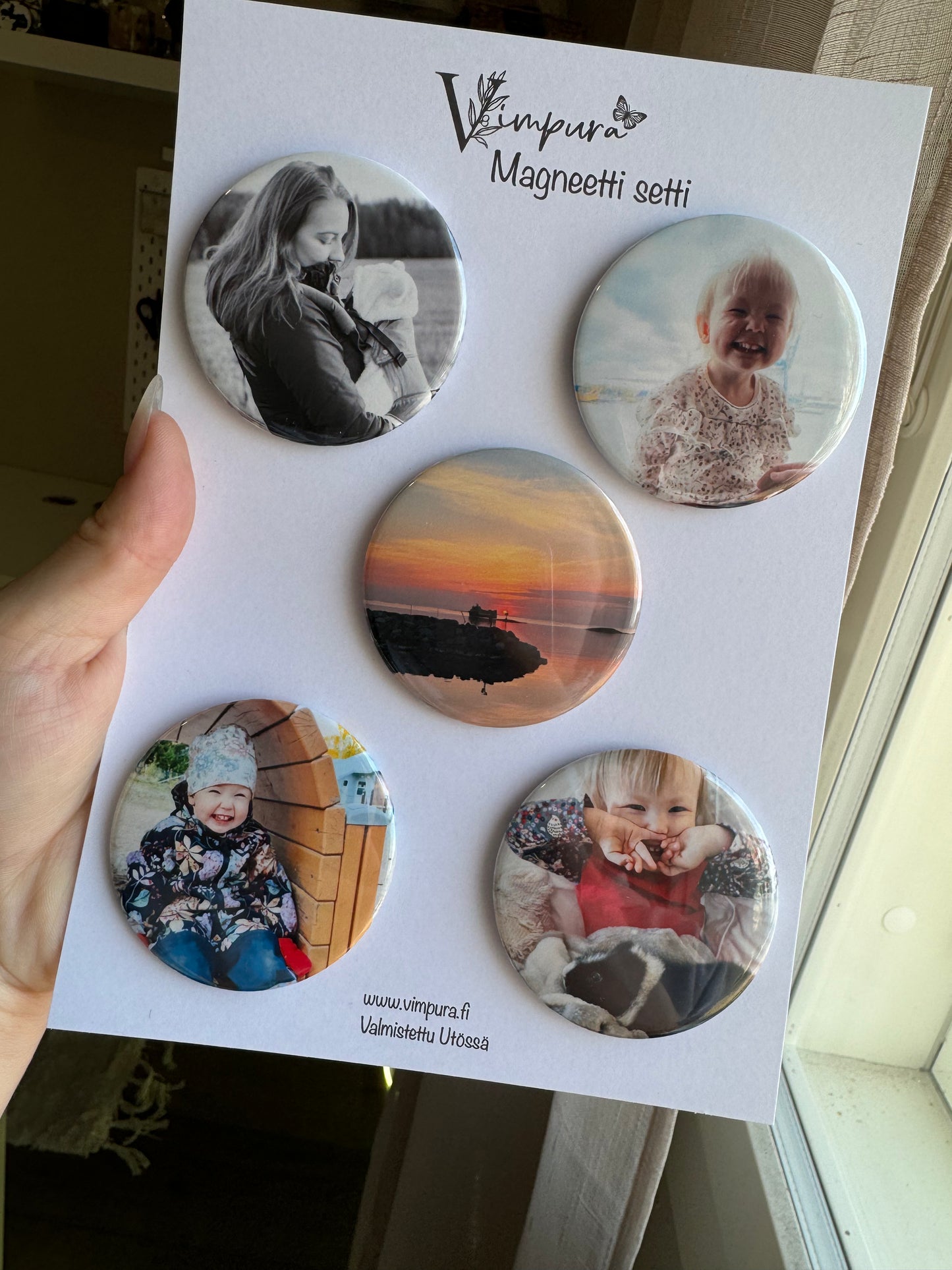 Magneetti omalla kuvalla